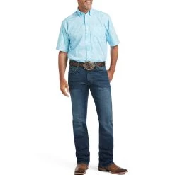 Ariat Men's Qusay Stretch Classic Fit Short Sleeve Button-Down Shirt -Western Fashion Men ariat men s qusay stretch classic fit short sleeve button down shirt