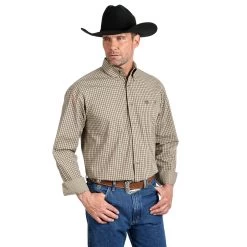 Wrangler Men's George Strait Plaid Shirt
