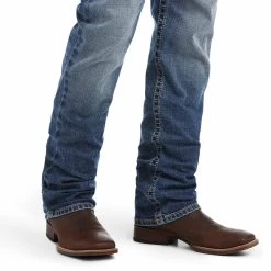 Ariat Men's M4 Dakota Relaxed Fit Straight Leg Jeans 11 Ariat Men's M4 Dakota Relaxed Fit Straight Leg Jeans -Western Fashion Men img33401 ariat men s m4 dakota relaxed fit straight leg jeans
