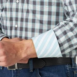 Wrangler Men's George Strait Troubadour Plaid Snap Shirt -Western Fashion Men img34345 wrangler men s george strait troubadour plaid snap shirt