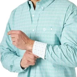 Wrangler Men's George Strait Button-Down Plaid Shirt -Western Fashion Men img43460 wrangler men s george strait button down plaid shirt