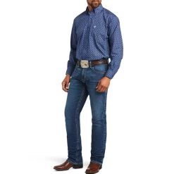 Ariat Men's Fitz Classic Fit Button-Down Shirt -Western Fashion Men img44973 ariat men s fitz classic fit button down shirt