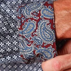 Roper Men's Mini Clover Print Button-Down Shirt -Western Fashion Men img51920 roper men s mini clover print button down shirt