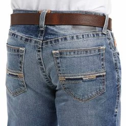 Ariat Men's M4 Dakota Relaxed Fit Straight Leg Jeans 9 Ariat Men's M4 Dakota Relaxed Fit Straight Leg Jeans -Western Fashion Men img55433 ariat men s m4 dakota relaxed fit straight leg jeans