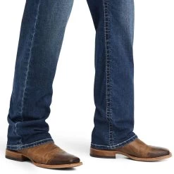 Ariat Men's M4 Relaxed Hugo Bootcut Jeans -Western Fashion Men img58586 ariat men s m4 relaxed hugo bootcut jeans
