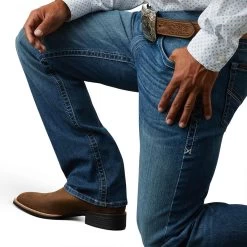 Ariat Men's M5 Devon Straight Leg Jeans -Western Fashion Men img61874 ariat men s m5 devon straight leg jeans