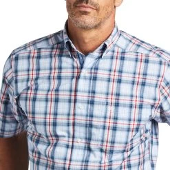 Ariat Men's Pro Series Fergus Short Sleeve Fitted Button-Down Shirt -Western Fashion Men img88462 ariat men s pro series fergus short sleeve fitted button down shirt
