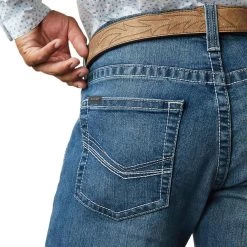 Ariat Men's M5 Devon Straight Leg Jeans -Western Fashion Men img93283 ariat men s m5 devon straight leg jeans